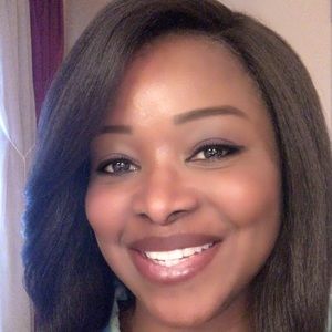 Meet your Posher, Lois